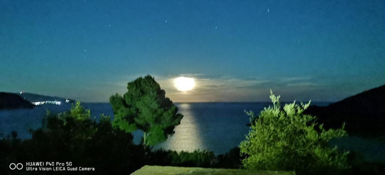 Bed and Breakfast La Collina Sul Mare à Marina di Campo Extérieur photo